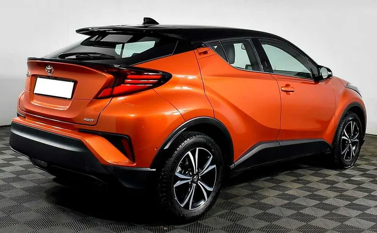 Toyota c-hr cvt 2021 с пробегом 27 364 км