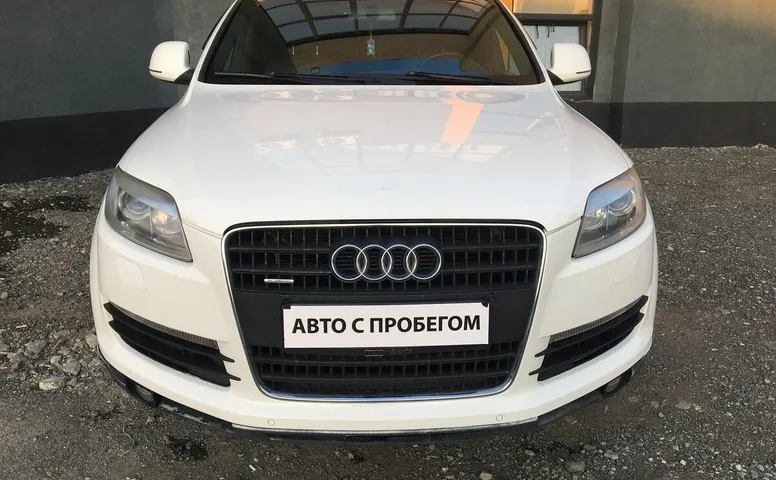 Audi Q7 4.2 AT (350 л.с.) 4WD