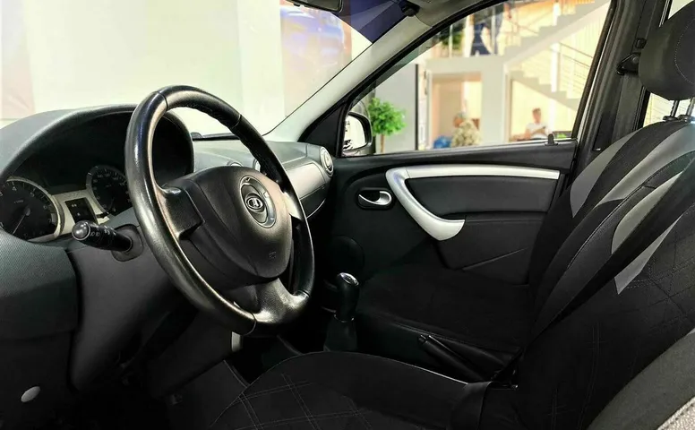 Lada (ваз) largus cross i