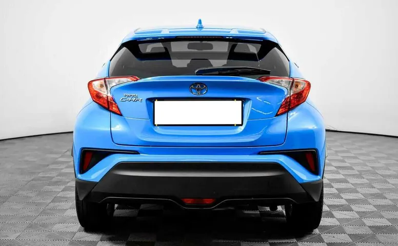 Toyota c-hr cvt 2019 с пробегом 47 362 км