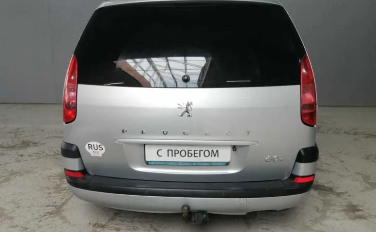 Peugeot 807 2.0 AT (136 л.с.)