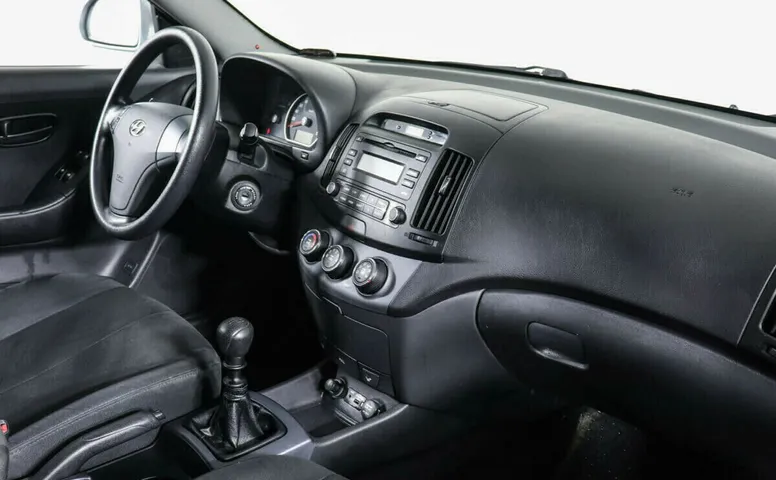 Hyundai Elantra IV (HD)
