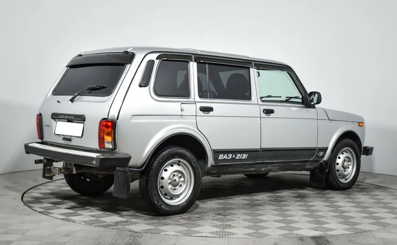 LADA (ВАЗ) 2131 (4x4)