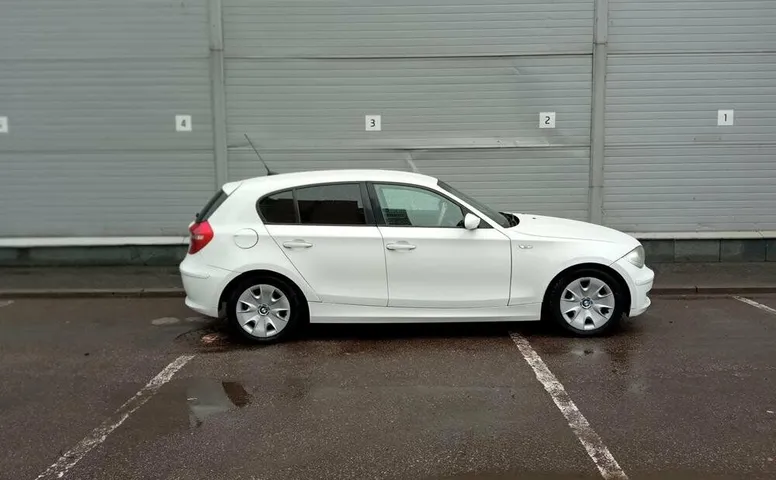 BMW 1 серии 116i I (E81/E82/E87/E88) Рестайлинг