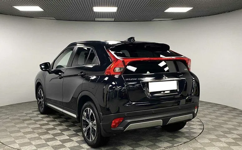 Mitsubishi eclipse cross cvt 2018 с пробегом 51 940 км