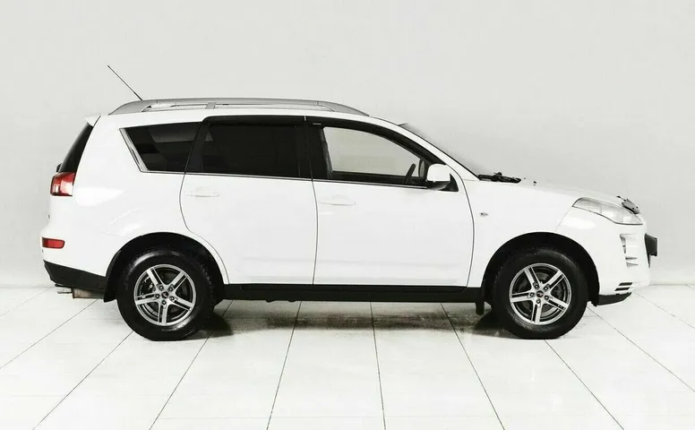 Peugeot 4007