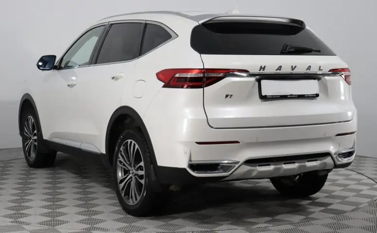 Haval F7