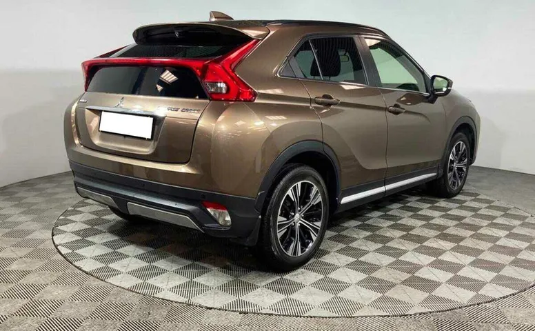 Mitsubishi eclipse cross cvt 2019 с пробегом 43 650 км