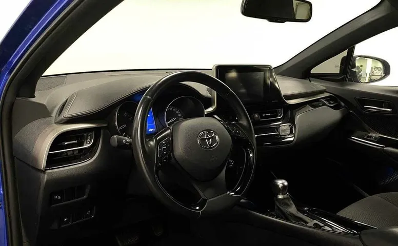Toyota c-hr cvt 2019 с пробегом 41 847 км
