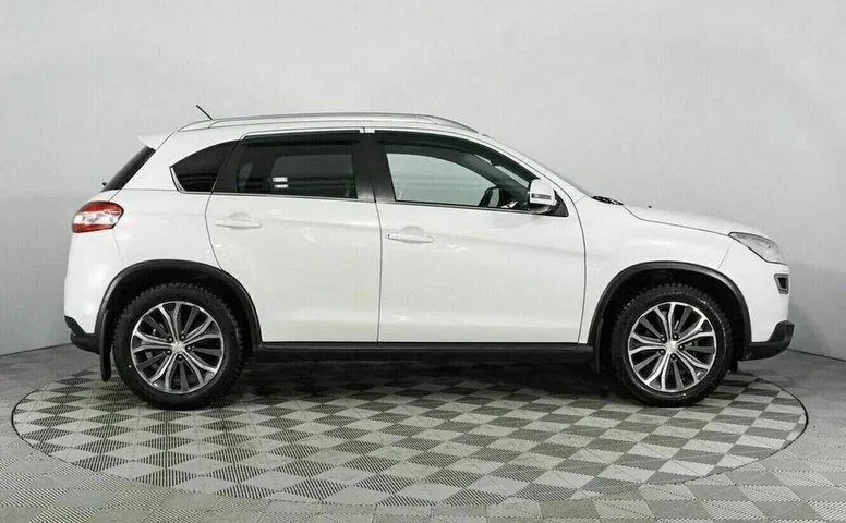 Peugeot 4008