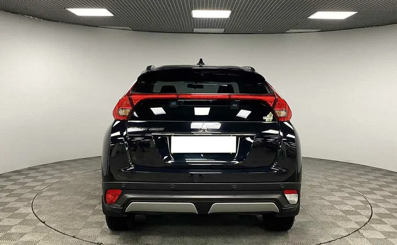 Mitsubishi eclipse cross cvt 2018 с пробегом 51 940 км