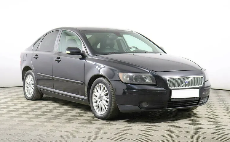 Volvo S40 II