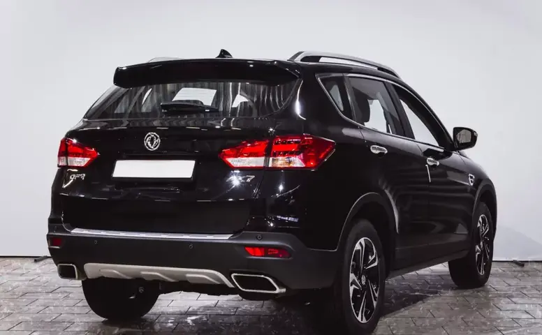 DongFeng AX7
