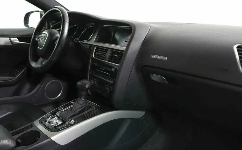 Audi A5 2.0 Робот