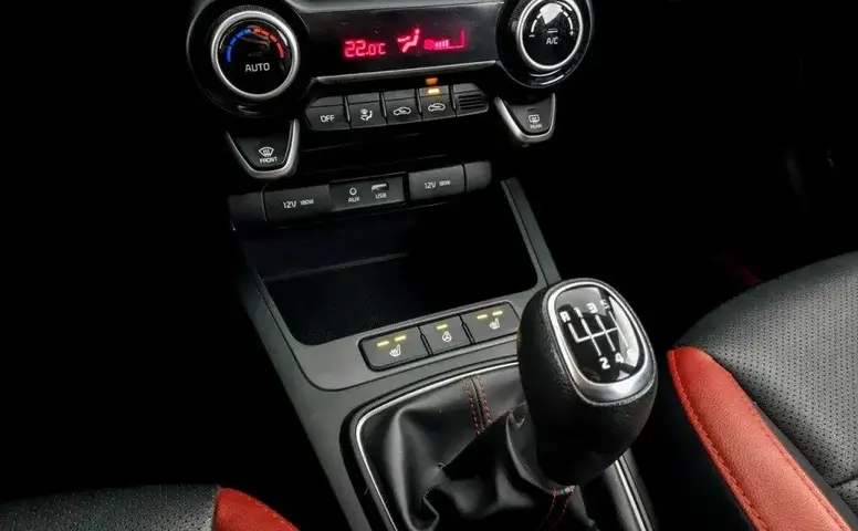Kia Rio X-Line