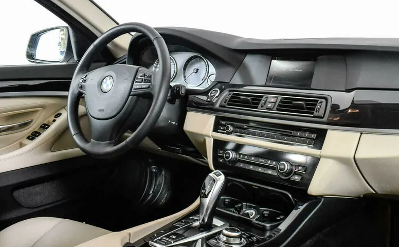 BMW 5 серии VI (F10/F11/F07)