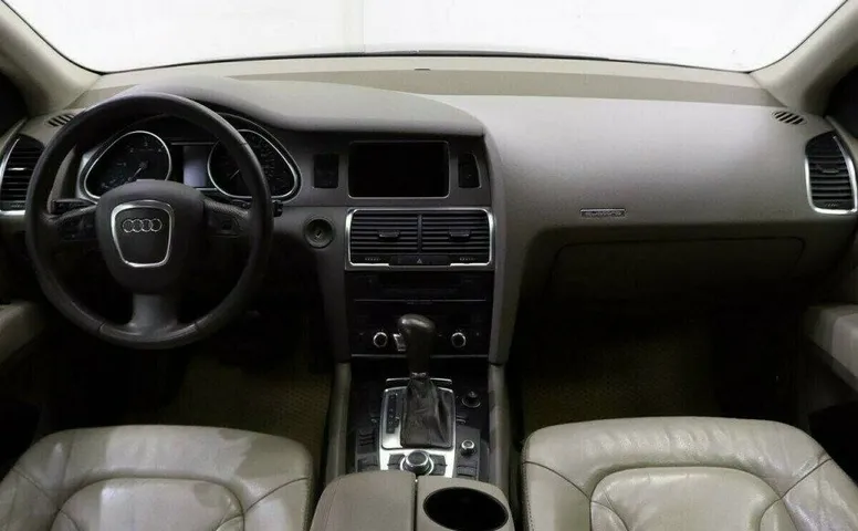 Audi Q7 3.0 Автомат