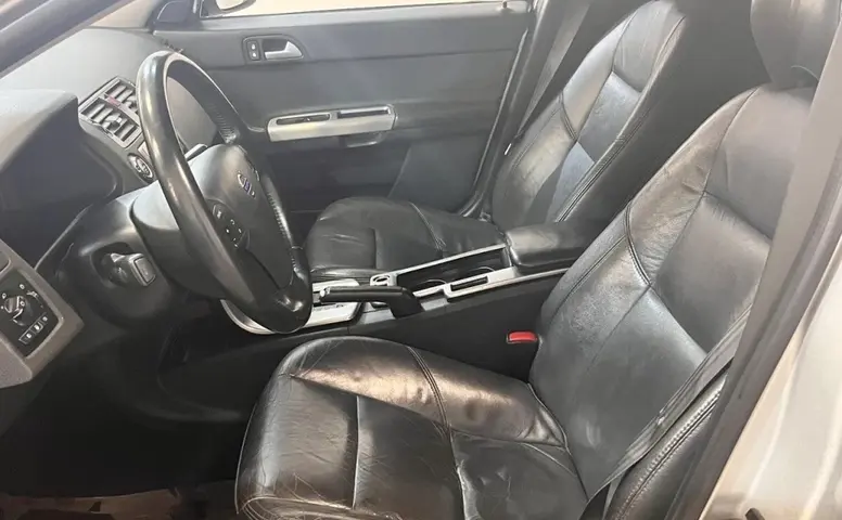 Volvo S40