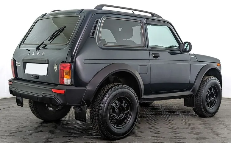 Niva Legend