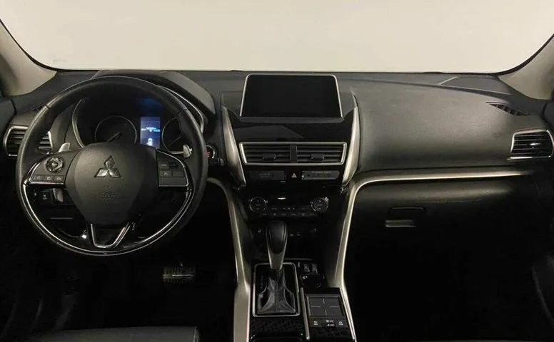 Mitsubishi eclipse cross cvt 2019 с пробегом 43 650 км