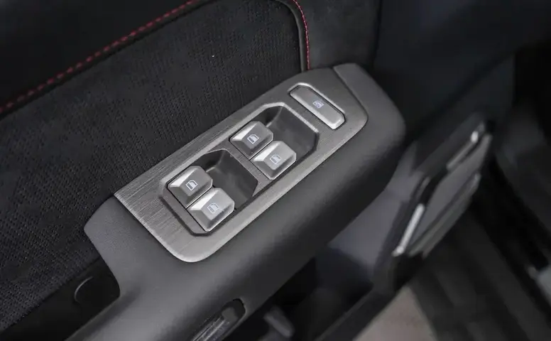 Jetour T2