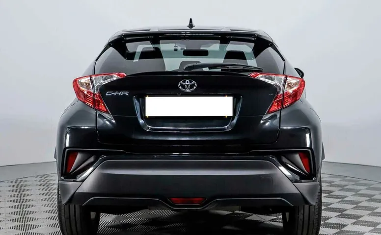 Toyota c-hr cvt 2018 с пробегом 60 284 км