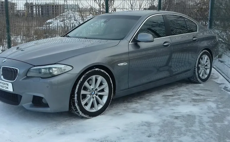 BMW 5ER 528i 3.0 AT (258 л.с.)