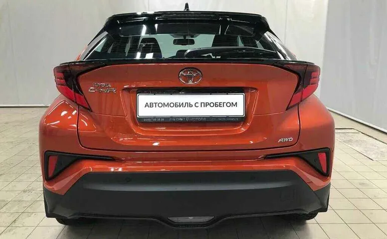 Toyota c-hr i