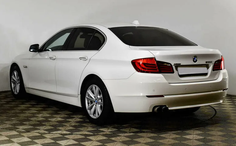 BMW 5 серии VI (F10/F11/F07)