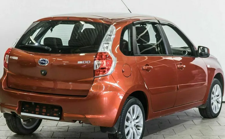 Datsun mi-do