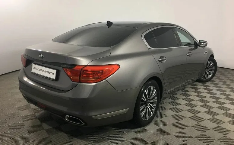 Kia quoris i рестайлинг