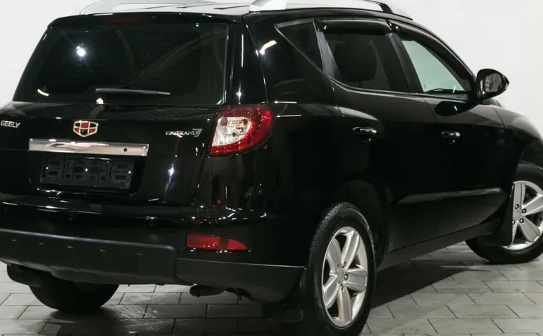 Geely Emgrand X7
