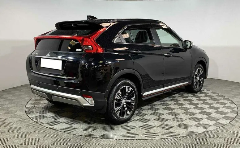 Mitsubishi eclipse cross cvt 2018 с пробегом 43 610 км