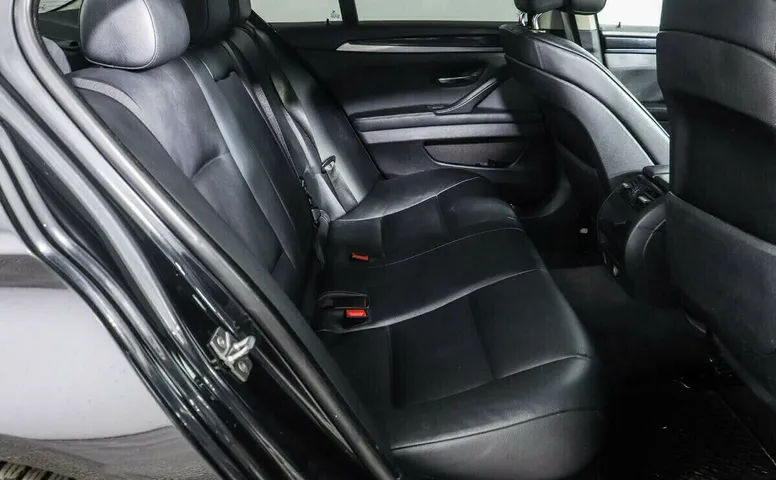 BMW 5 серии VI (F10/F11/F07)