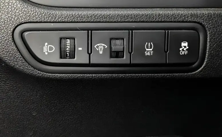 Kia Rio X-Line