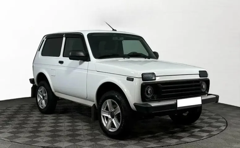 Niva Legend