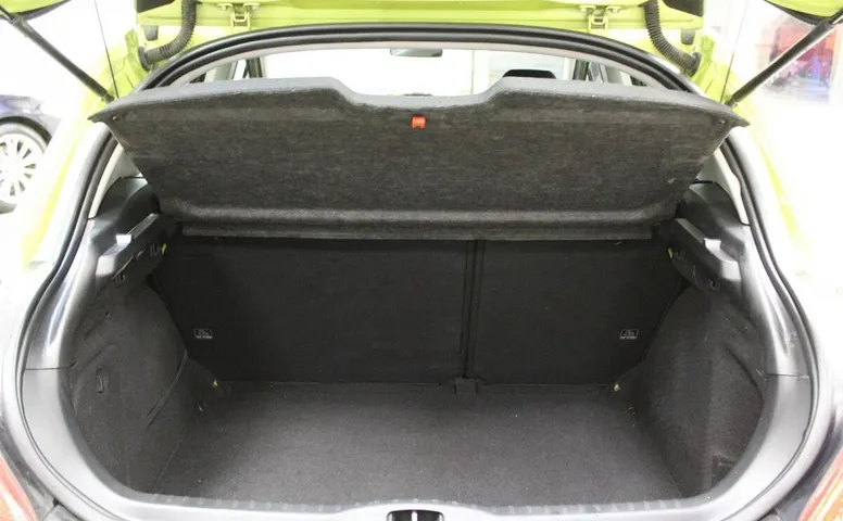 Peugeot 308 I